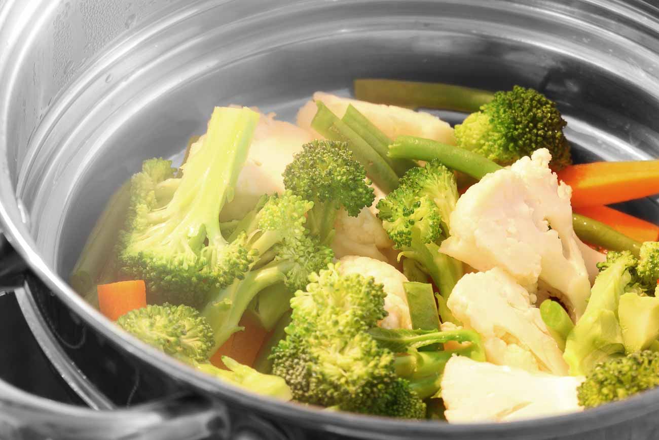 How To Steam Veggies With A Steamer
