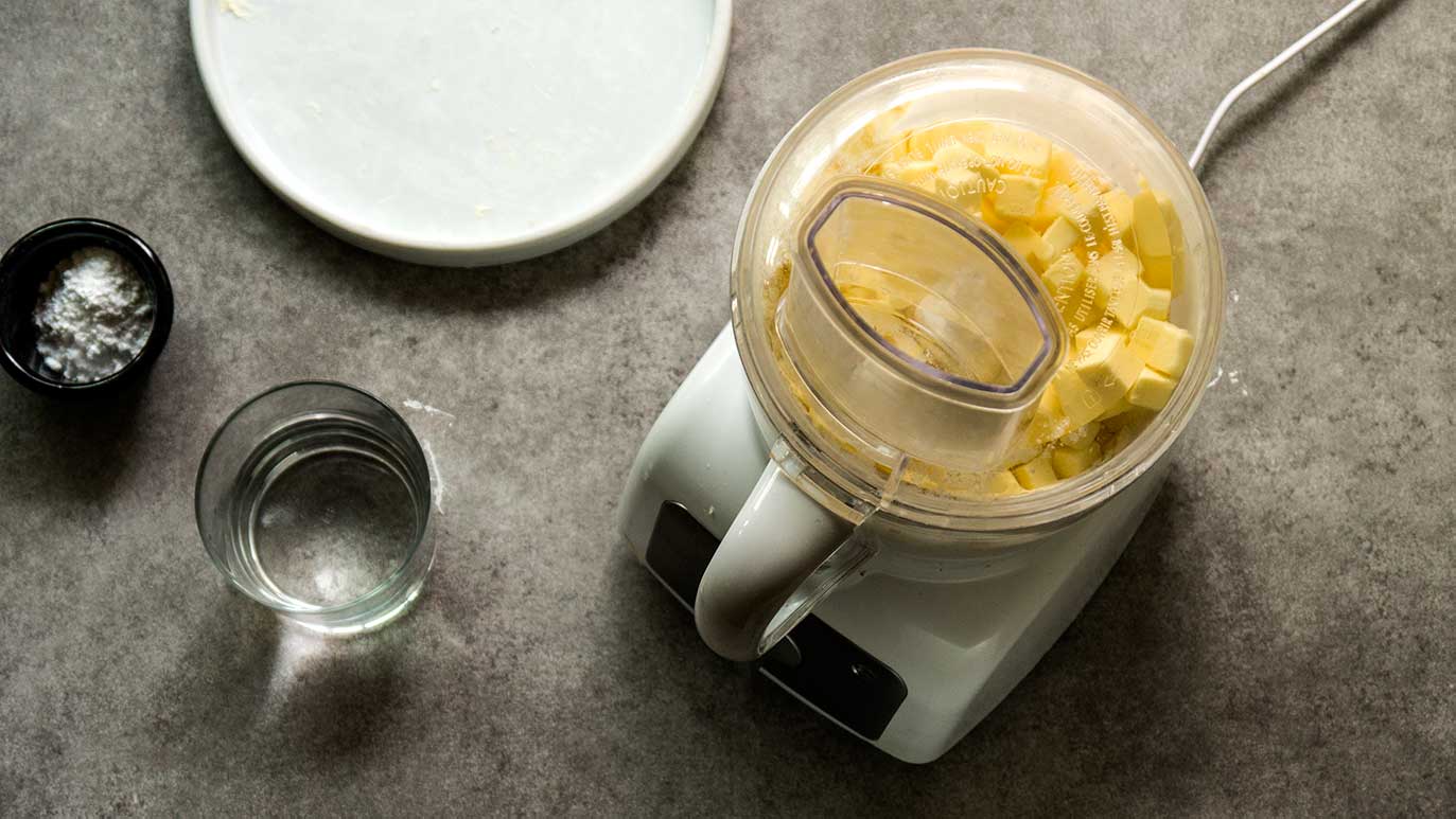 What Can I Use If I Dont Have A Food Processor For Dough