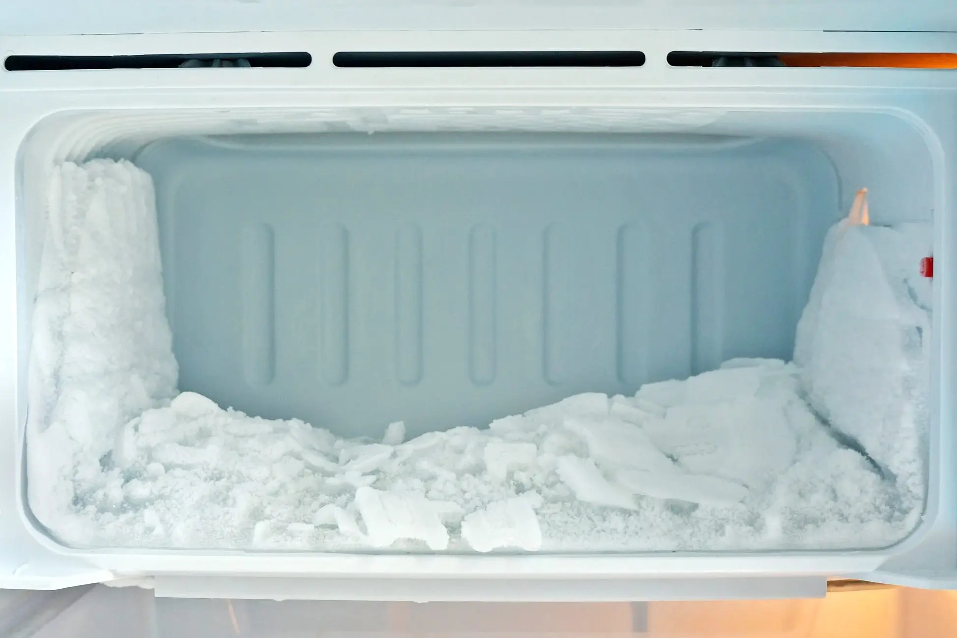 What Causes A Refrigerator To Freeze Up