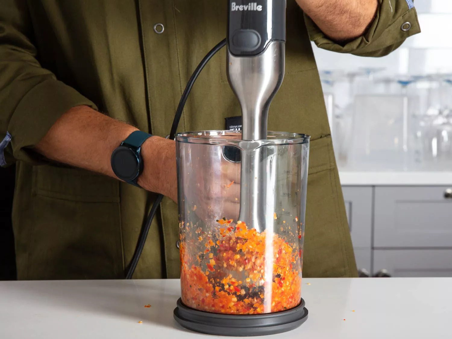 How to use an immersion blender