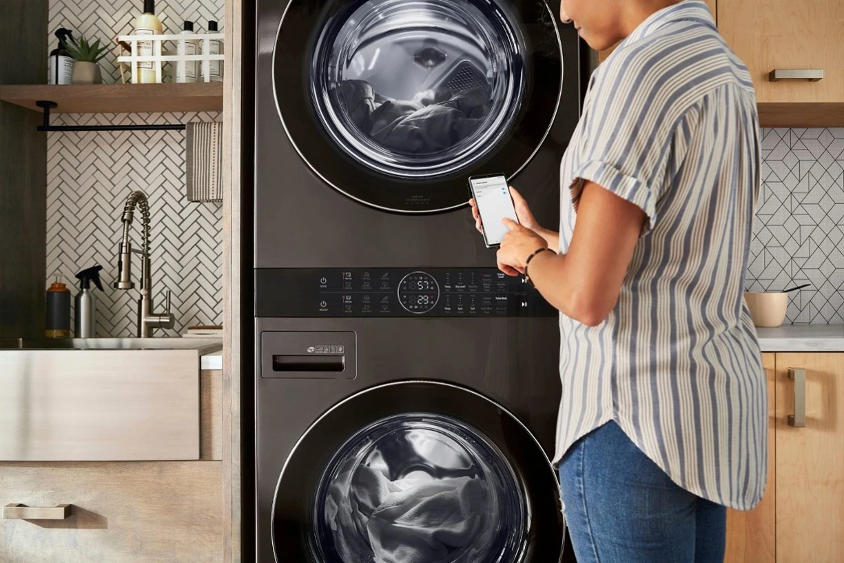 What Is A Smart Washer And Dryer