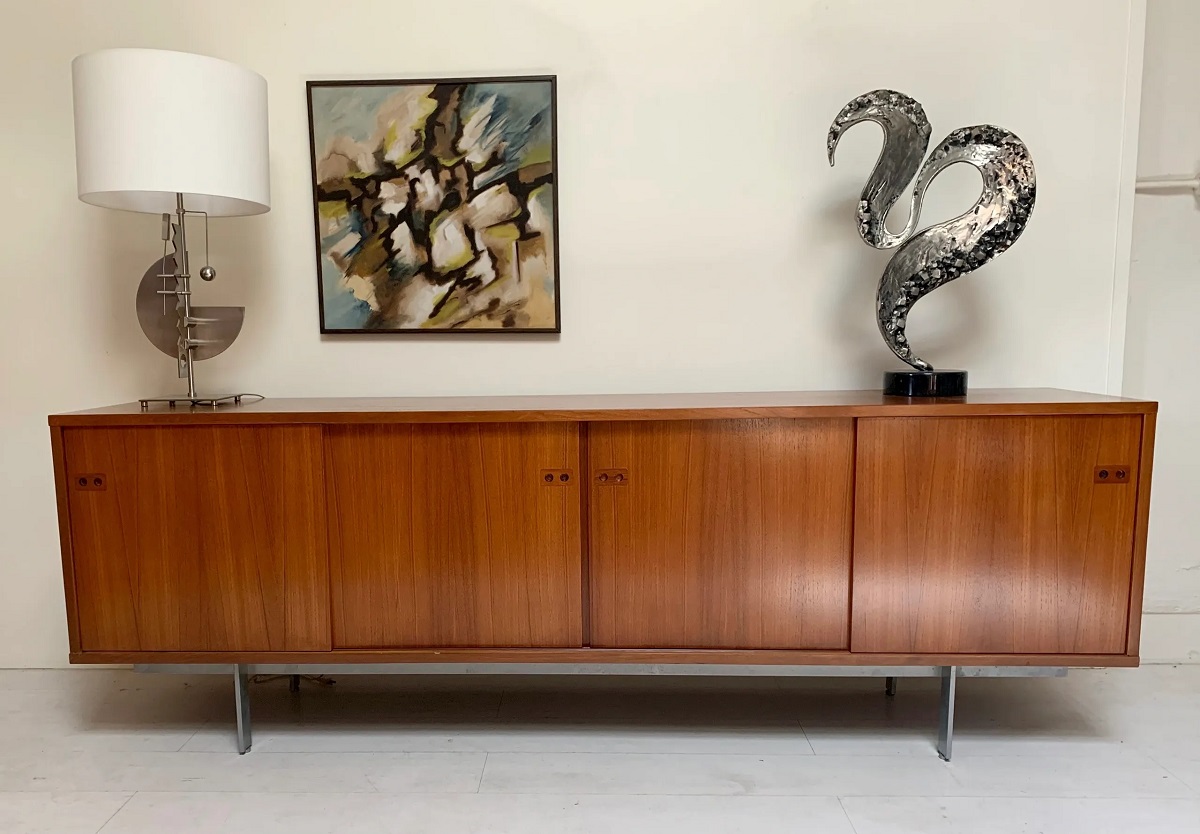What Is Mid Century Furniture