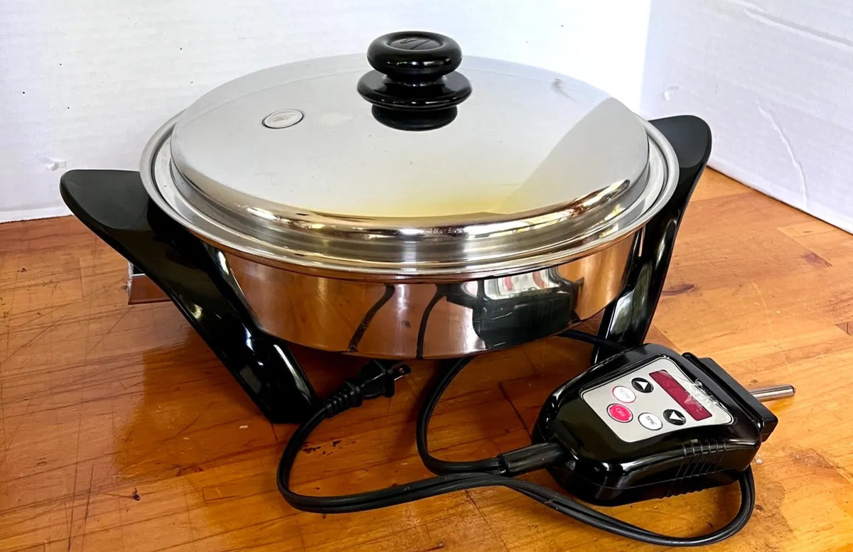 https://storables.com/wp-content/uploads/2023/07/what-is-the-temperature-equivalent-of-low-on-a-saladmaster-electric-skillet-1690180614.jpg