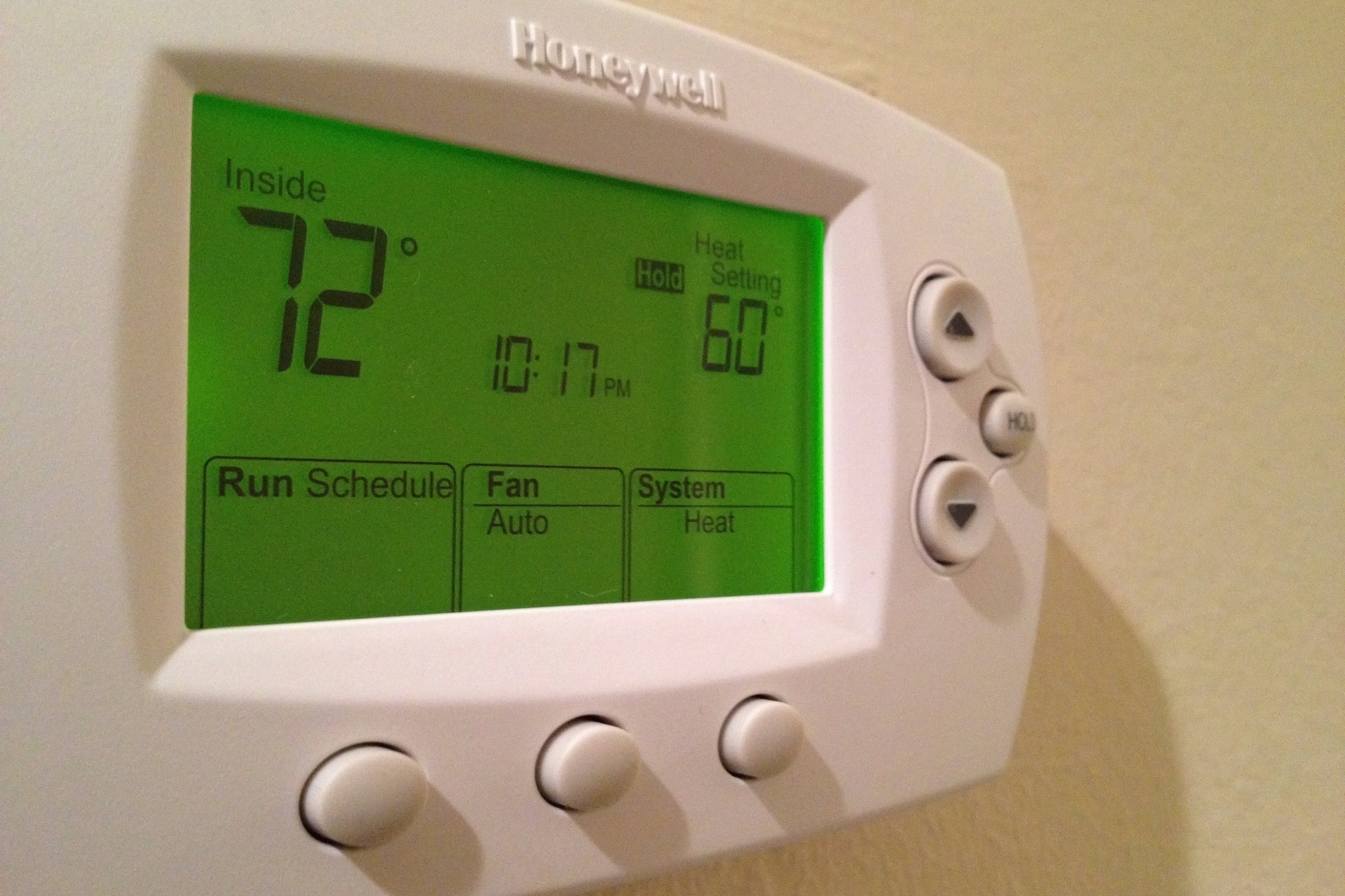 Why Does The Fan Run When Thermostat Is Off