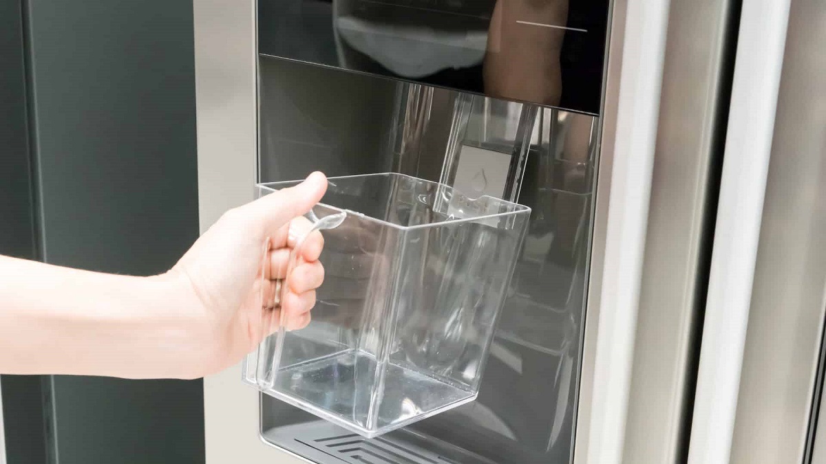 Why Is My LG Ice Maker Not Dropping Ice