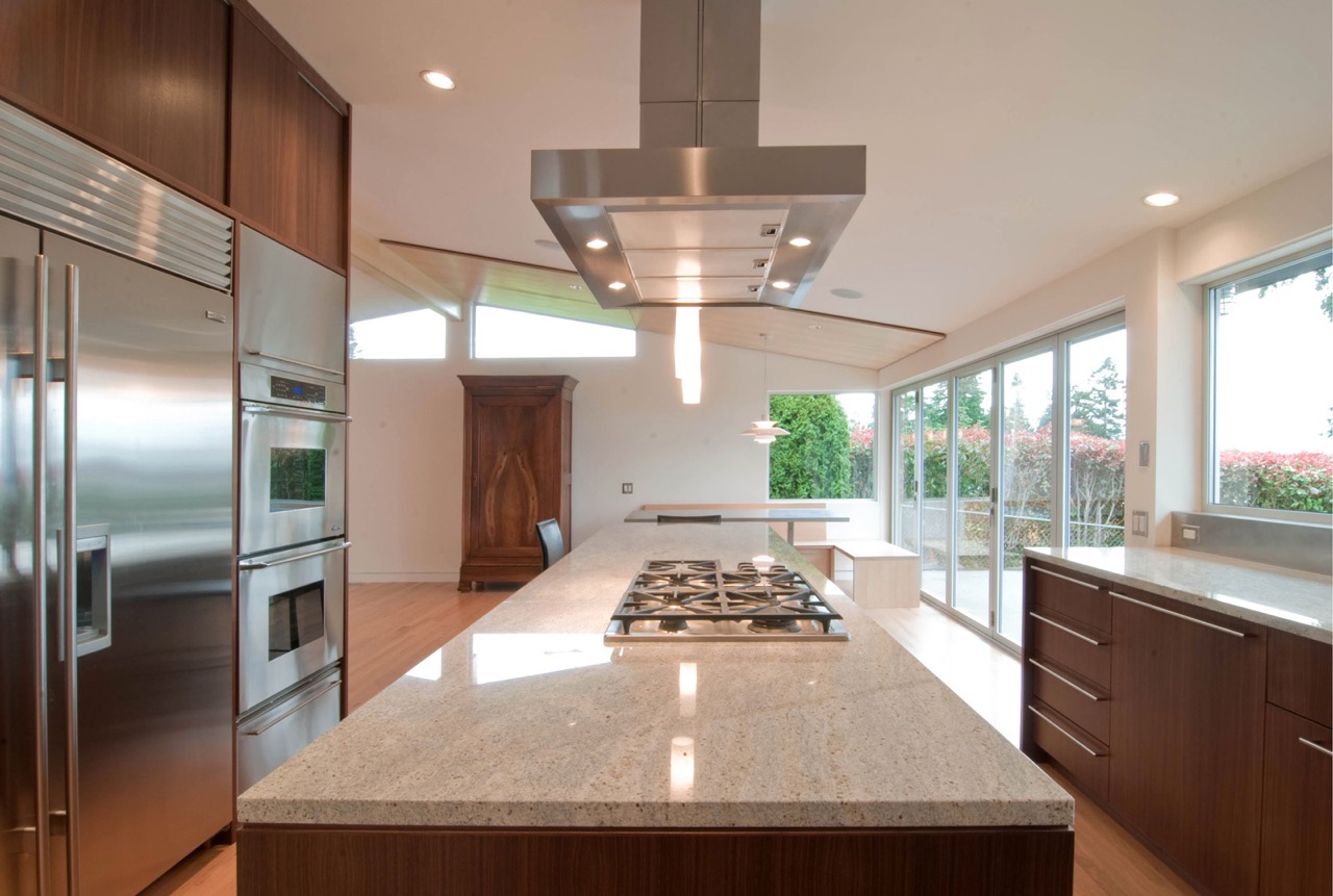 Kitchen range hoods are for all kitchens, not just above gas ovens -  Structure Tech Home Inspections