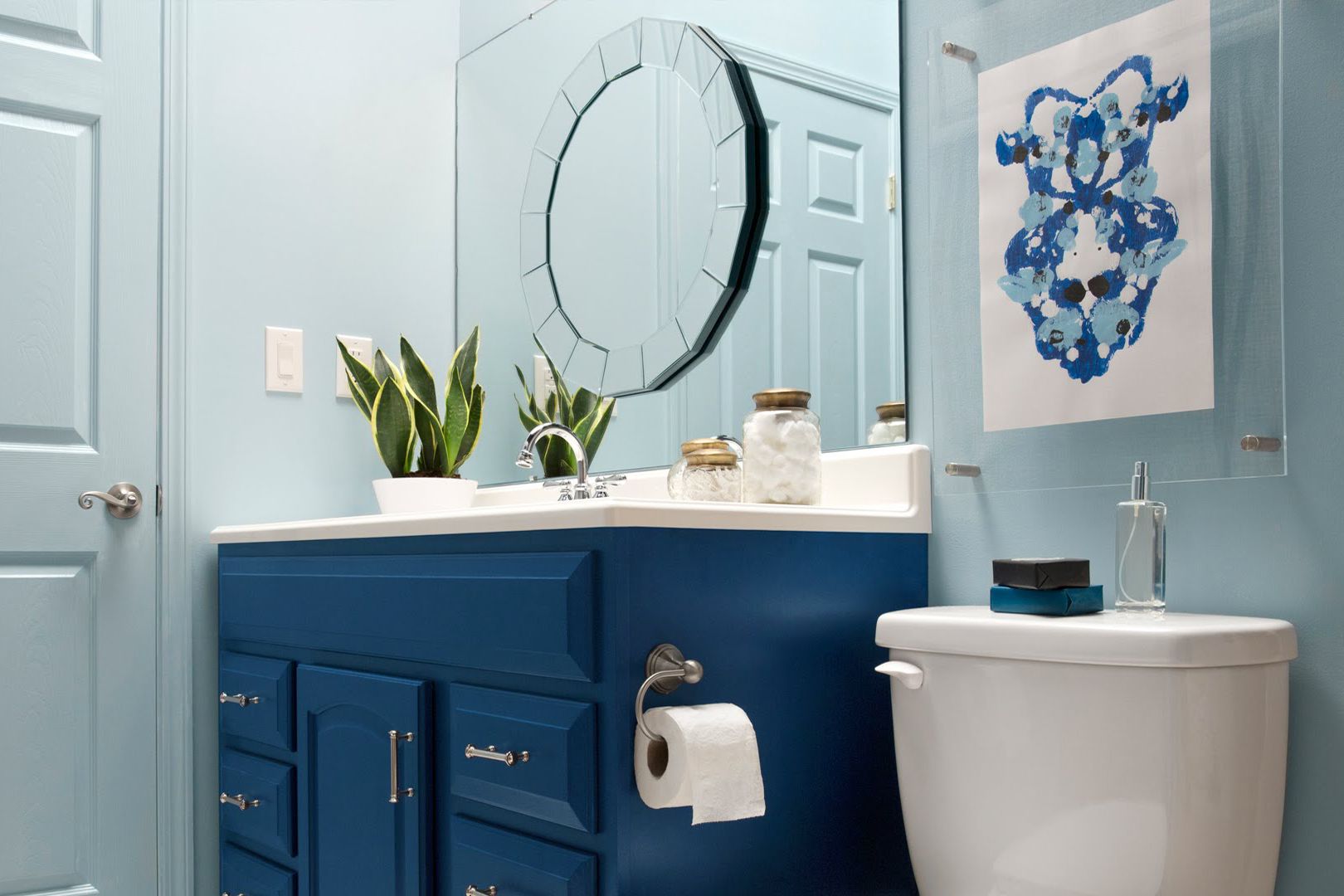 10 Small Bathroom Design Rules I Use To Max Out A Tiny Space