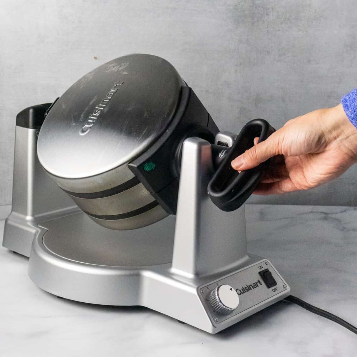 11 Best Rotating Waffle Iron For 2024 Storables