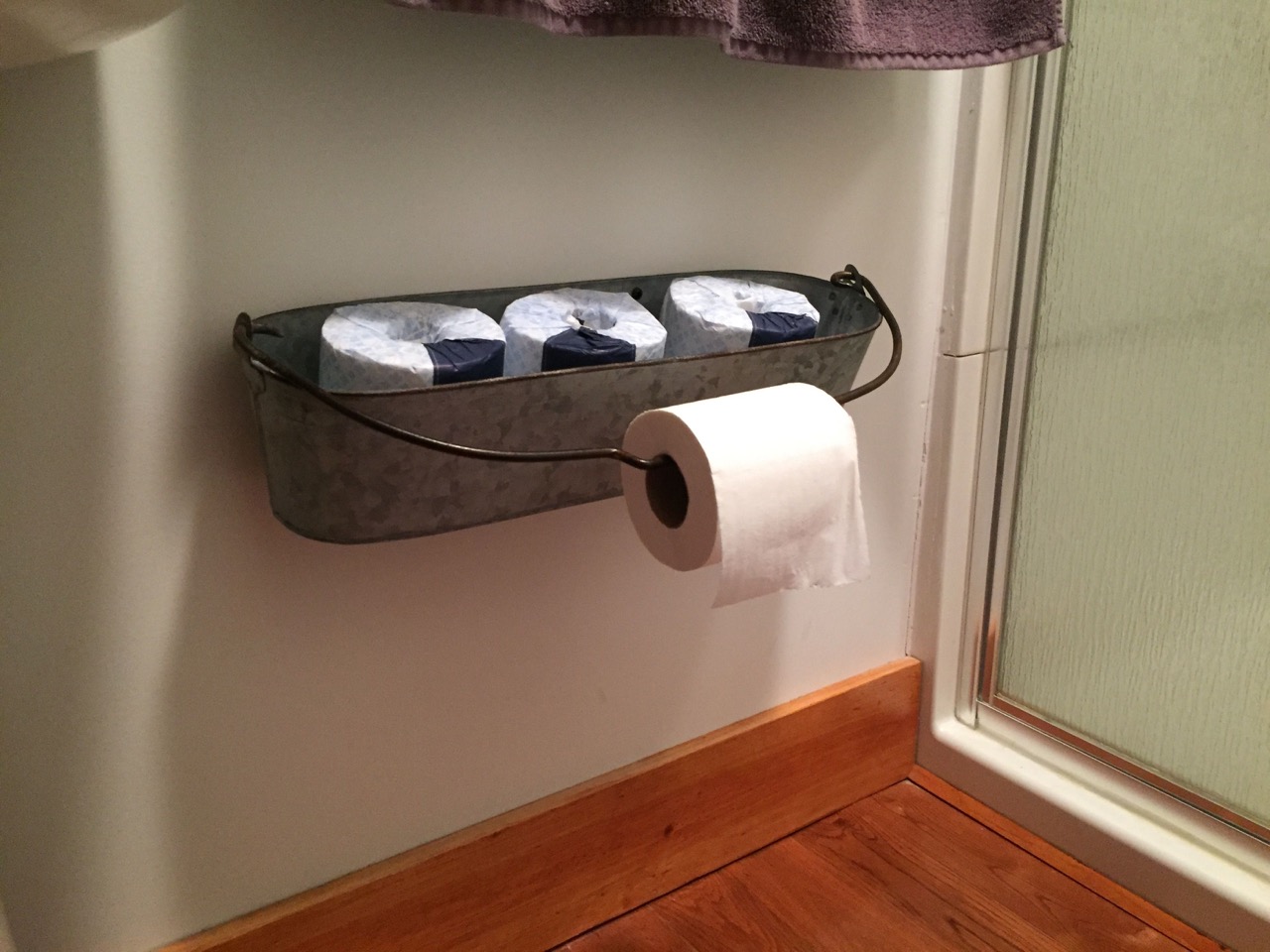 Free-standing Rustic Toilet Paper Holder With Extra Roll 