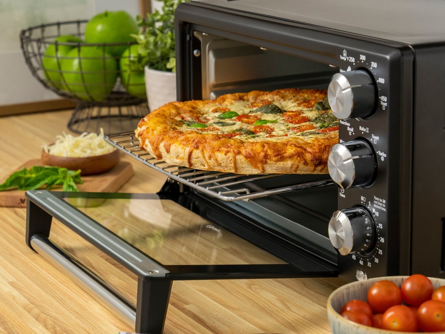 https://storables.com/wp-content/uploads/2023/08/14-unbelievable-oster-convection-toaster-oven-for-2023-1691014515.jpg