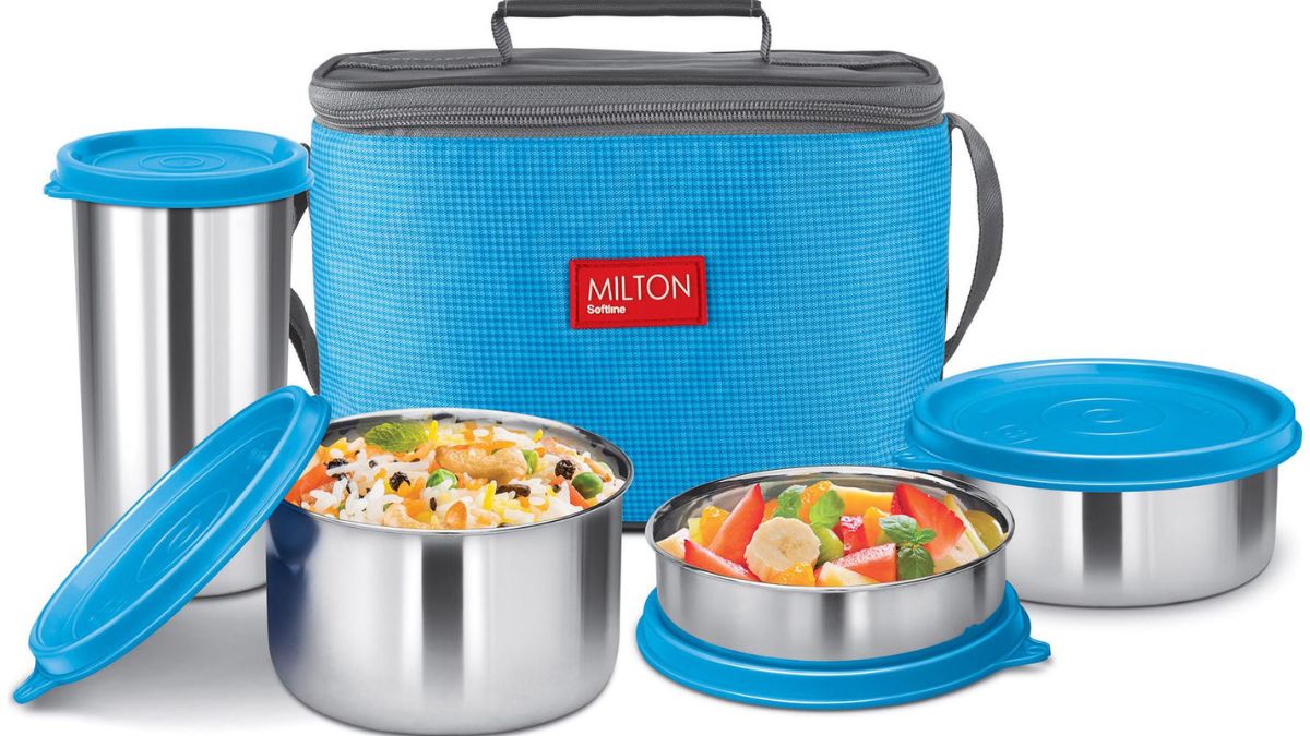 https://storables.com/wp-content/uploads/2023/08/15-amazing-blue-lunch-box-for-2023-1691980085.jpg