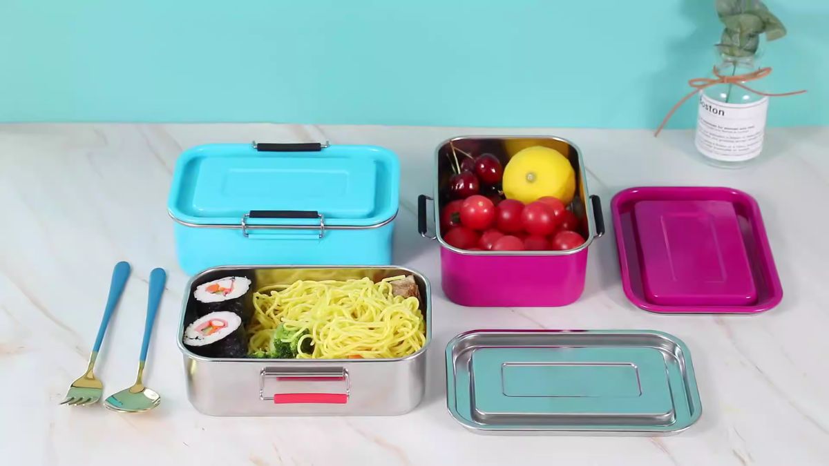 https://storables.com/wp-content/uploads/2023/08/15-amazing-leakproof-bento-lunch-box-for-2023-1691982606.jpg