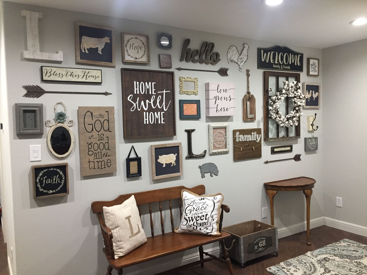 15 Farmhouse Living Room Wall Decor: How To Decorate A Blank Wall