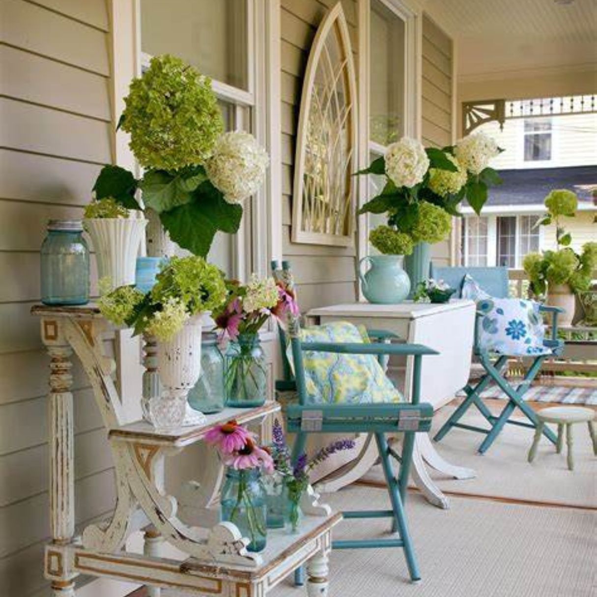 20 Ways To Bring Vintage Flair To Your Outdoor Living Space