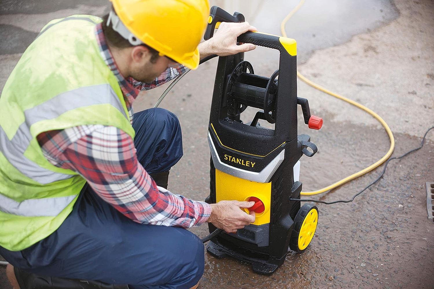 8 Best Stanley Pressure Washer For 2024 Storables