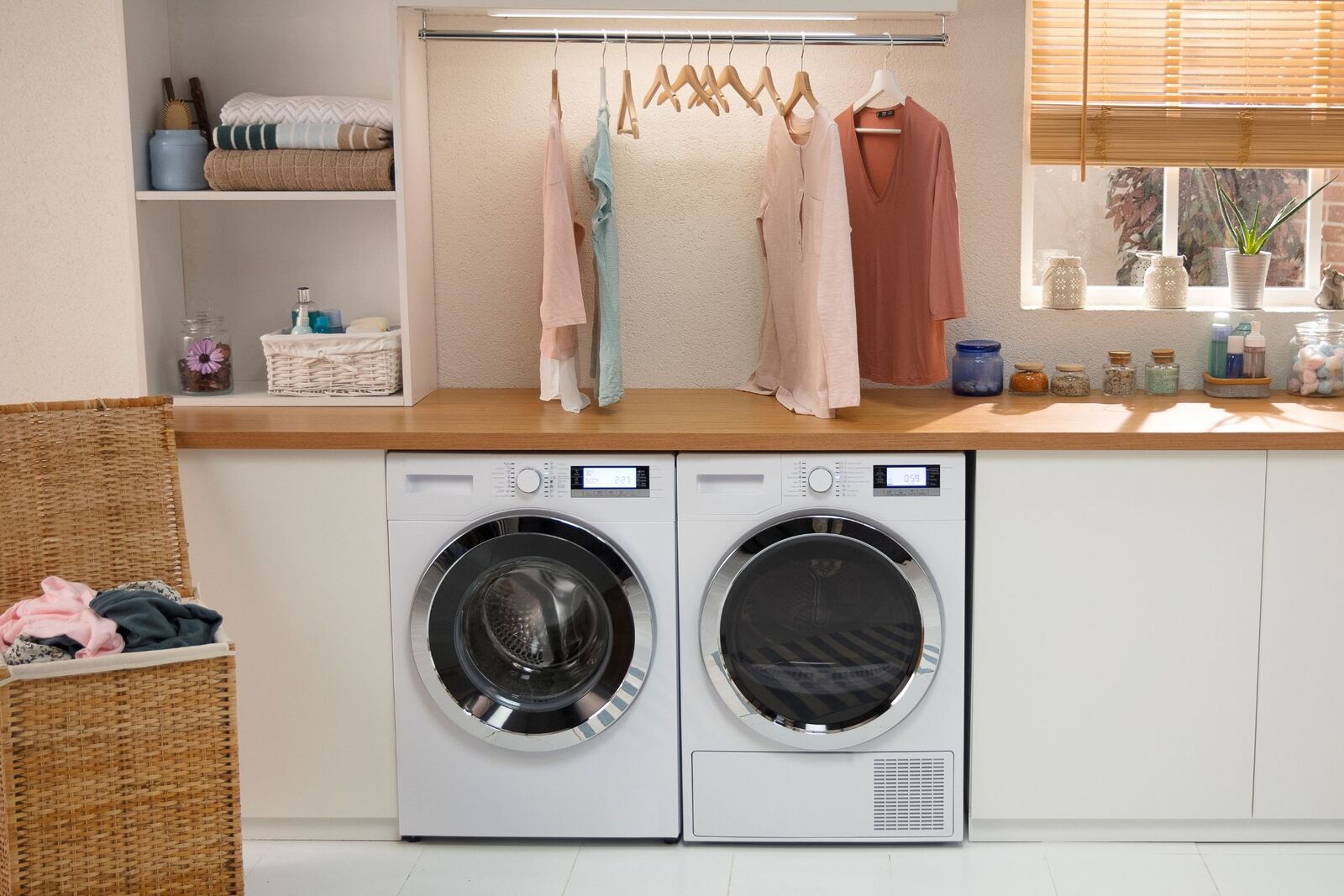 8 Superior Small Washer And Dryer For 2024 | Storables