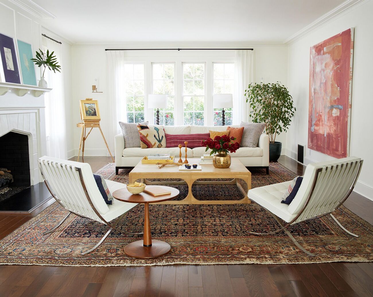 Arranging Living Room Furniture: 10 Rules To Follow