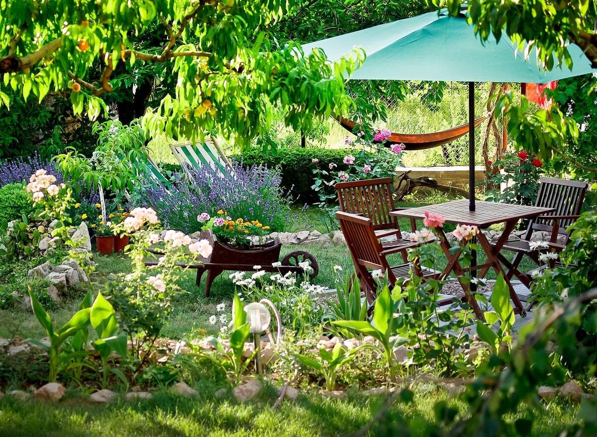 Backyard Ideas On A Budget: Create An Outdoor Retreat For Less