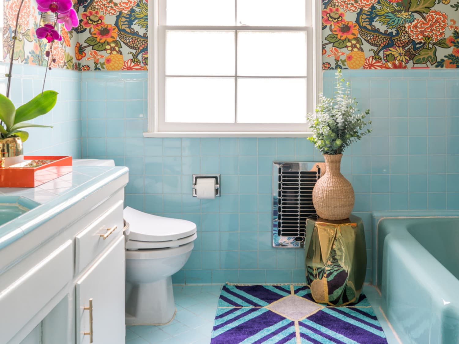 Blue And White Bathroom Ideas: 14 Ways To Use This Classic Pairing