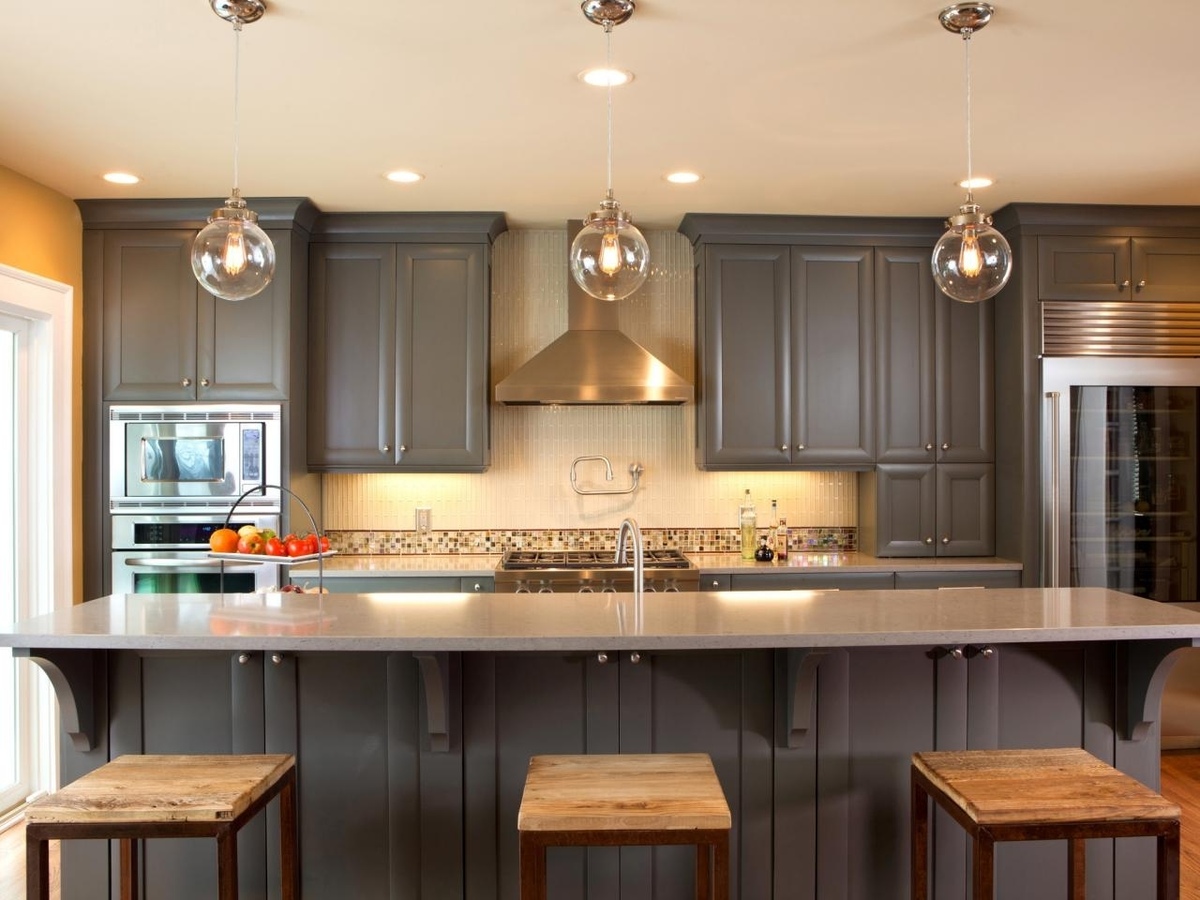 Can Kitchen Cabinets Be Painted? Experts Discuss The Pros And Pitfalls