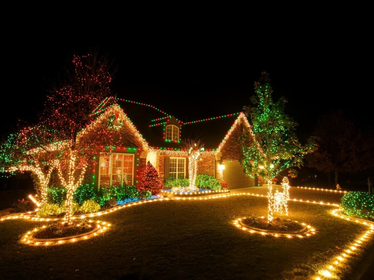 Christmas Light Ideas For Outdoor Trees