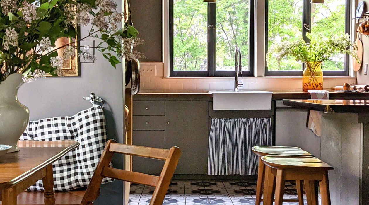 Cozy Kitchen Ideas: 11 Stylish And Intimate Spaces