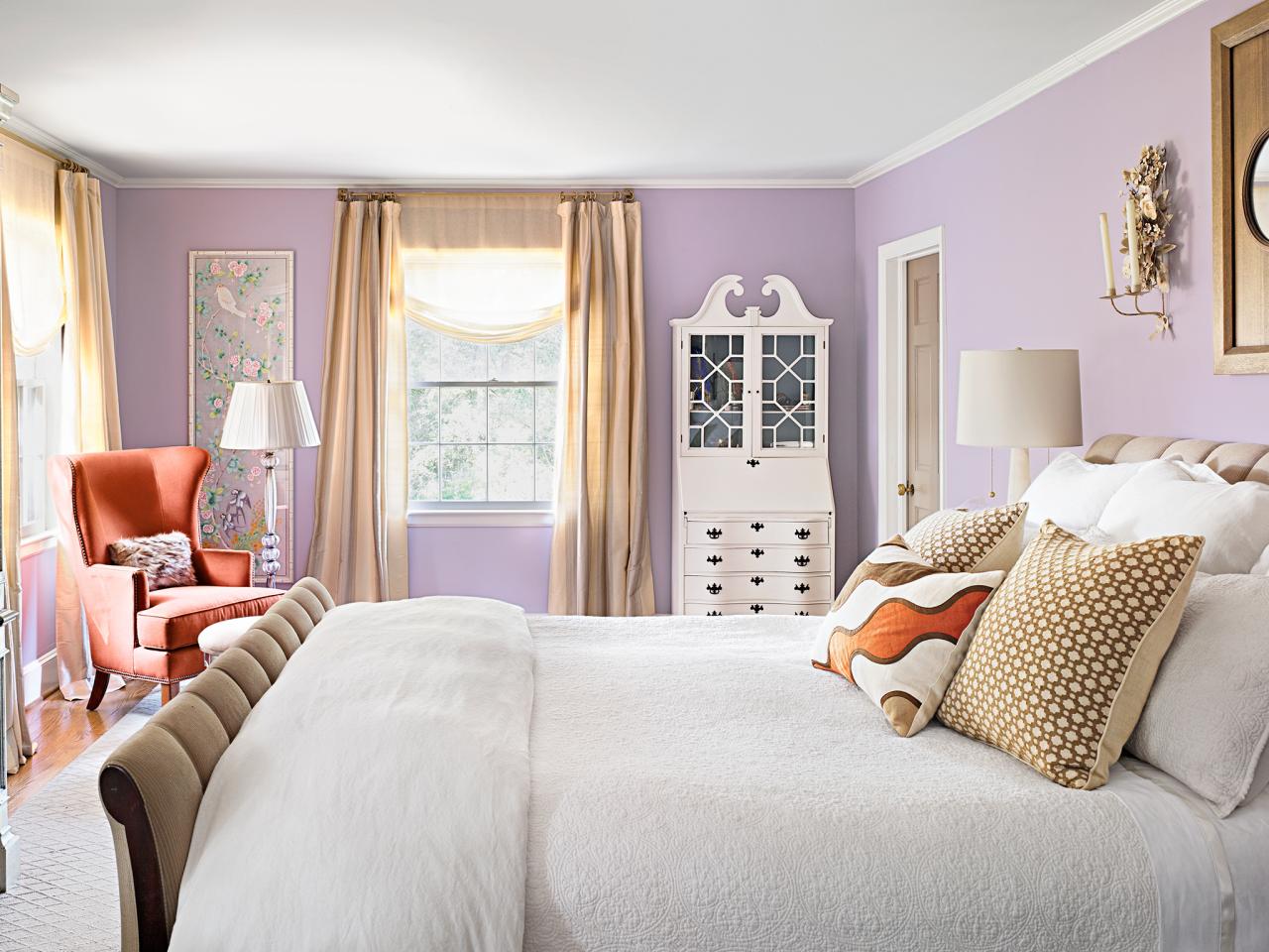 Design Pros Tell Us How To Make A Bedroom Brighter