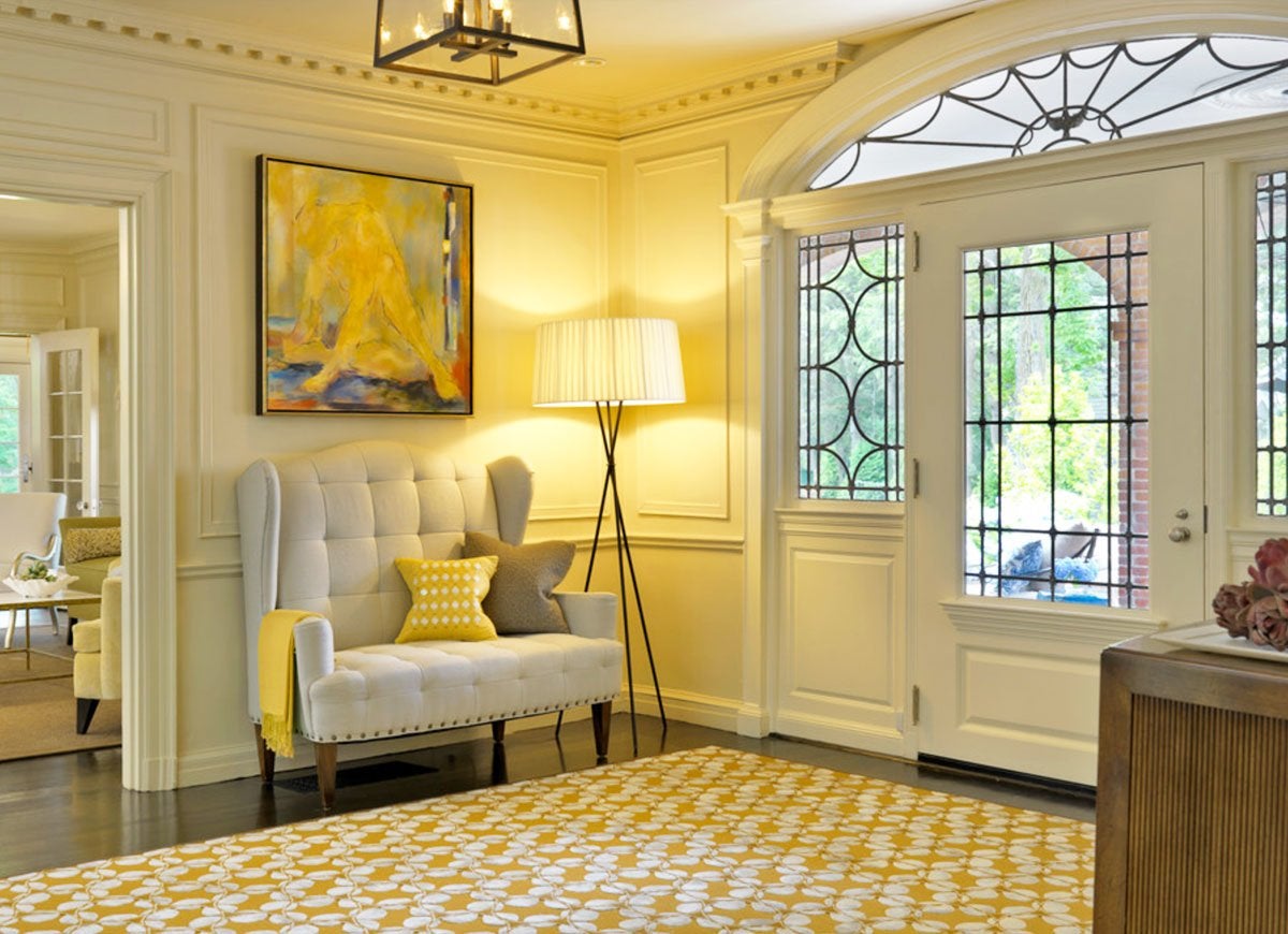 Designing An Entryway: Expert Advice And Layout Tips