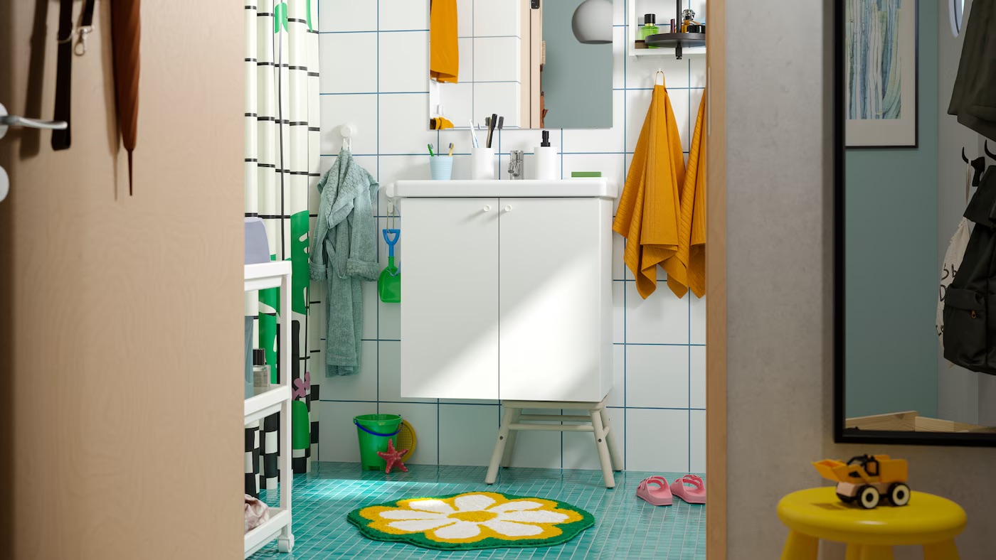 Family Bathroom Ideas: 20 Practical But Pretty Family Bathrooms