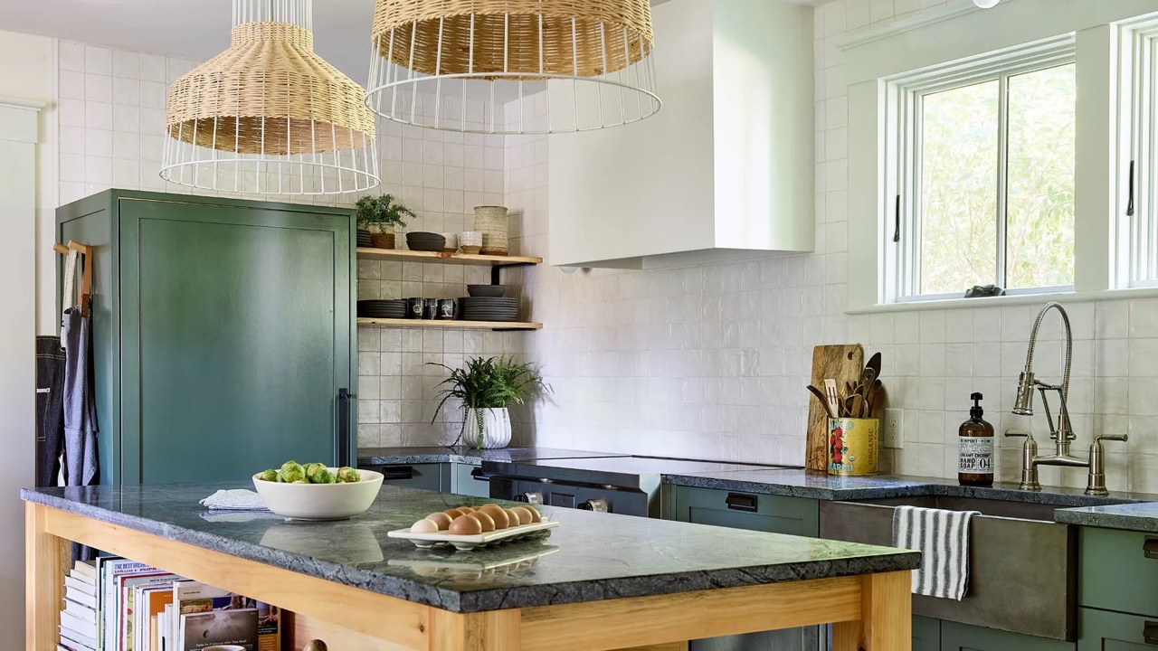 How Can I Make My Kitchen More Inviting? 6 Designer Looks