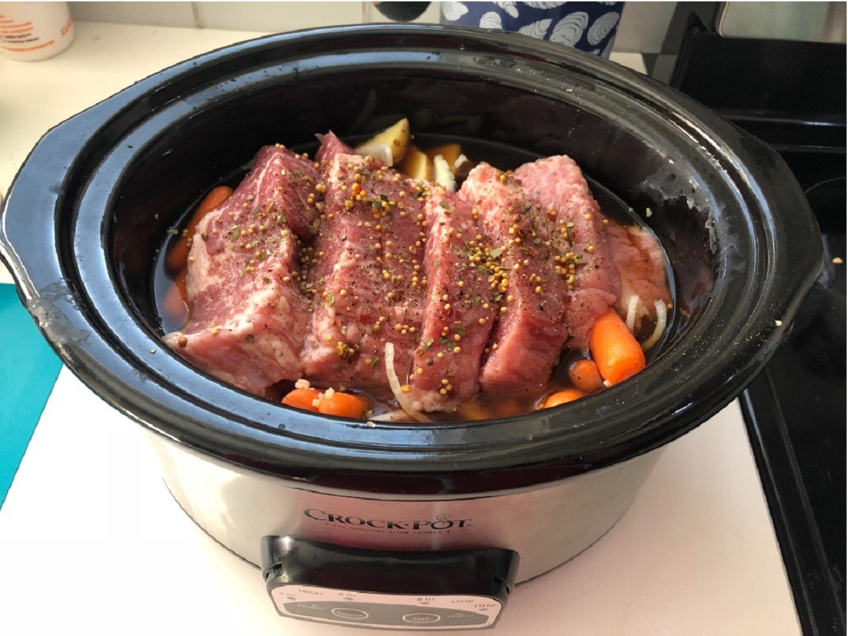 How Do I Cook A Brisket In A Slow Cooker