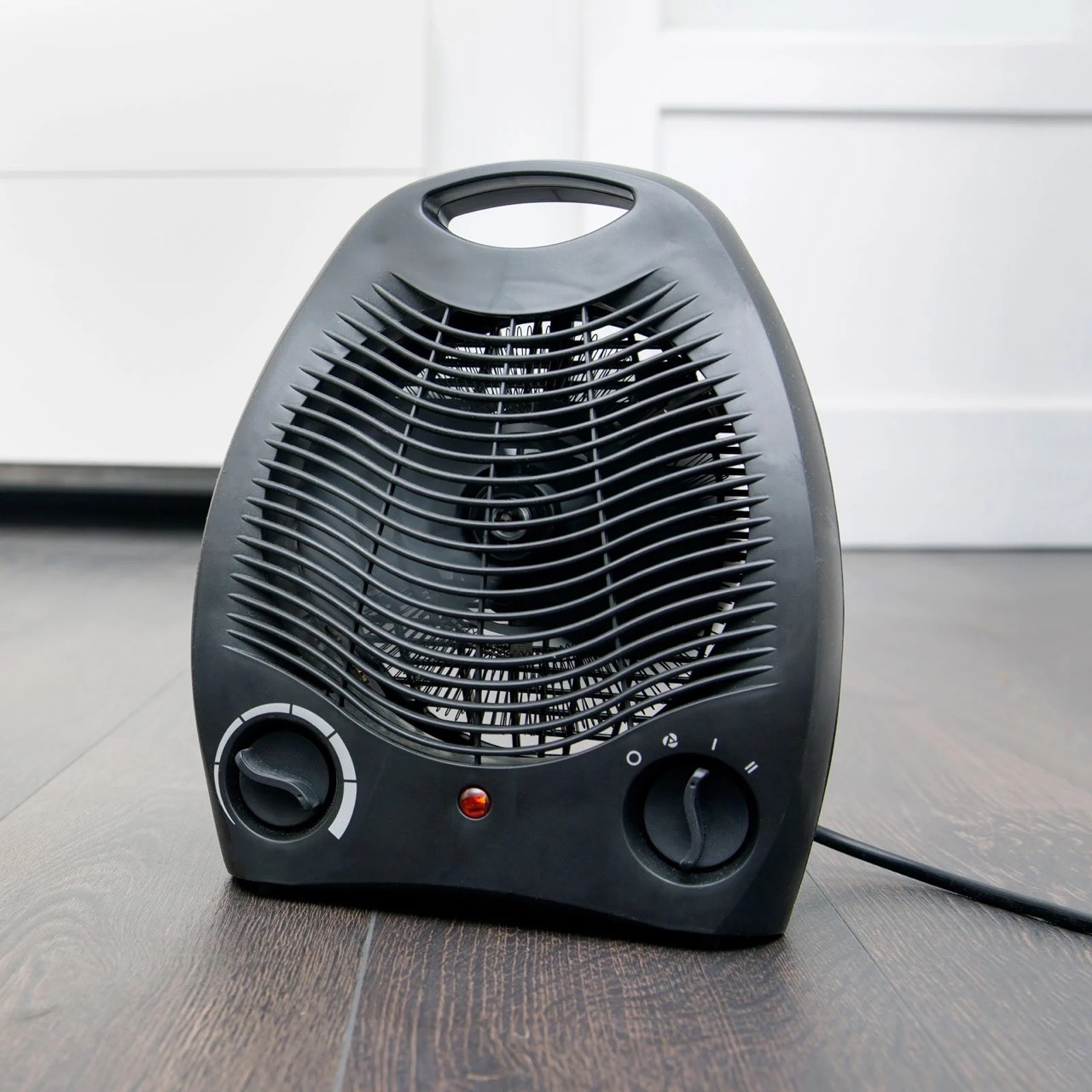 How Many Amps Does A Space Heater Use?