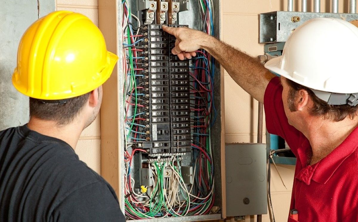 How Often Do Circuit Breakers Need To Be Replaced