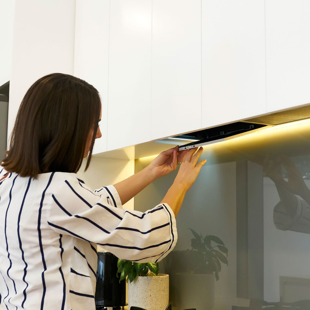 How Often Should Range Hood Filters Be Replaced