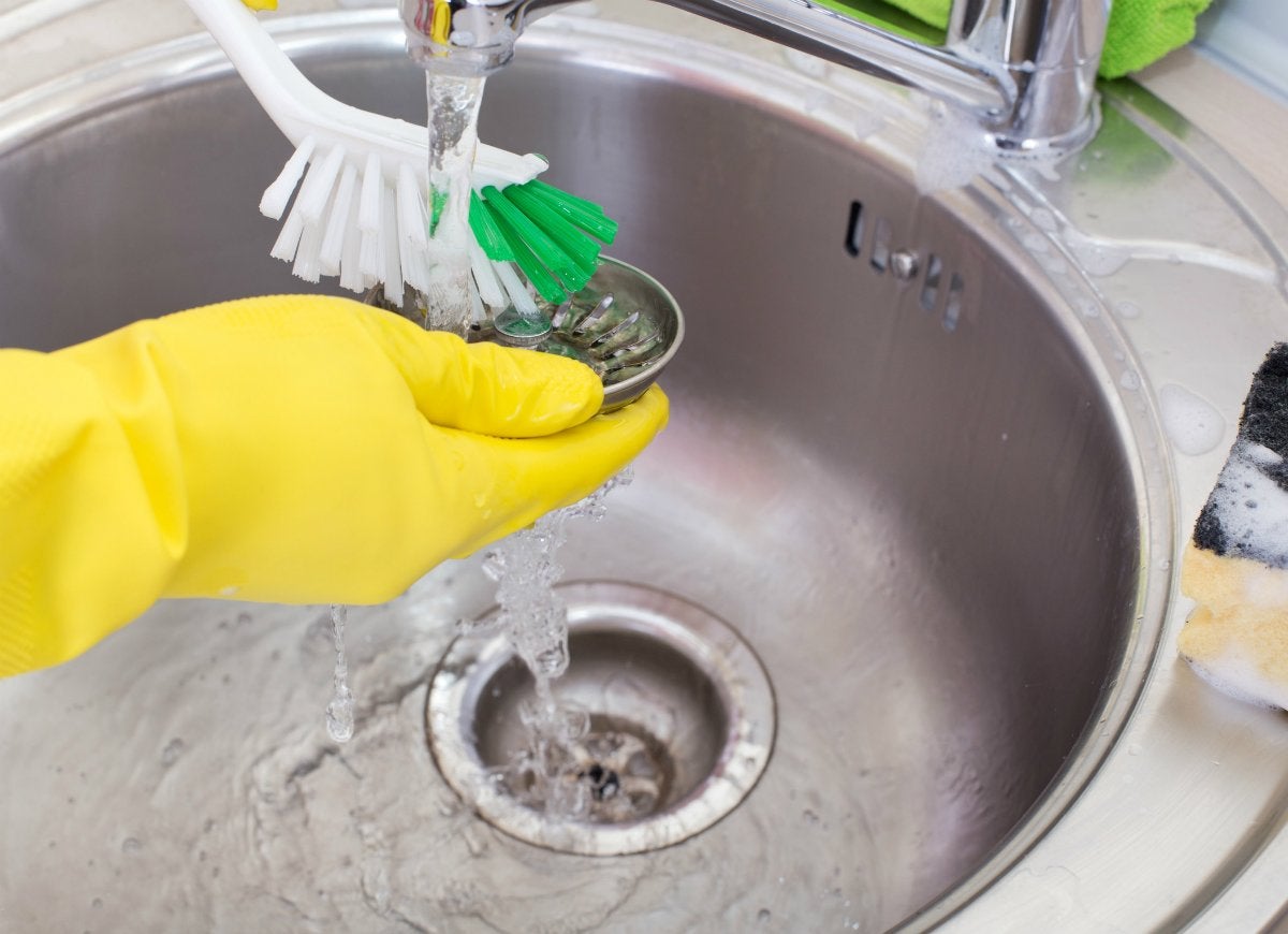 How To Clean A Drain And A Kitchen Sink
