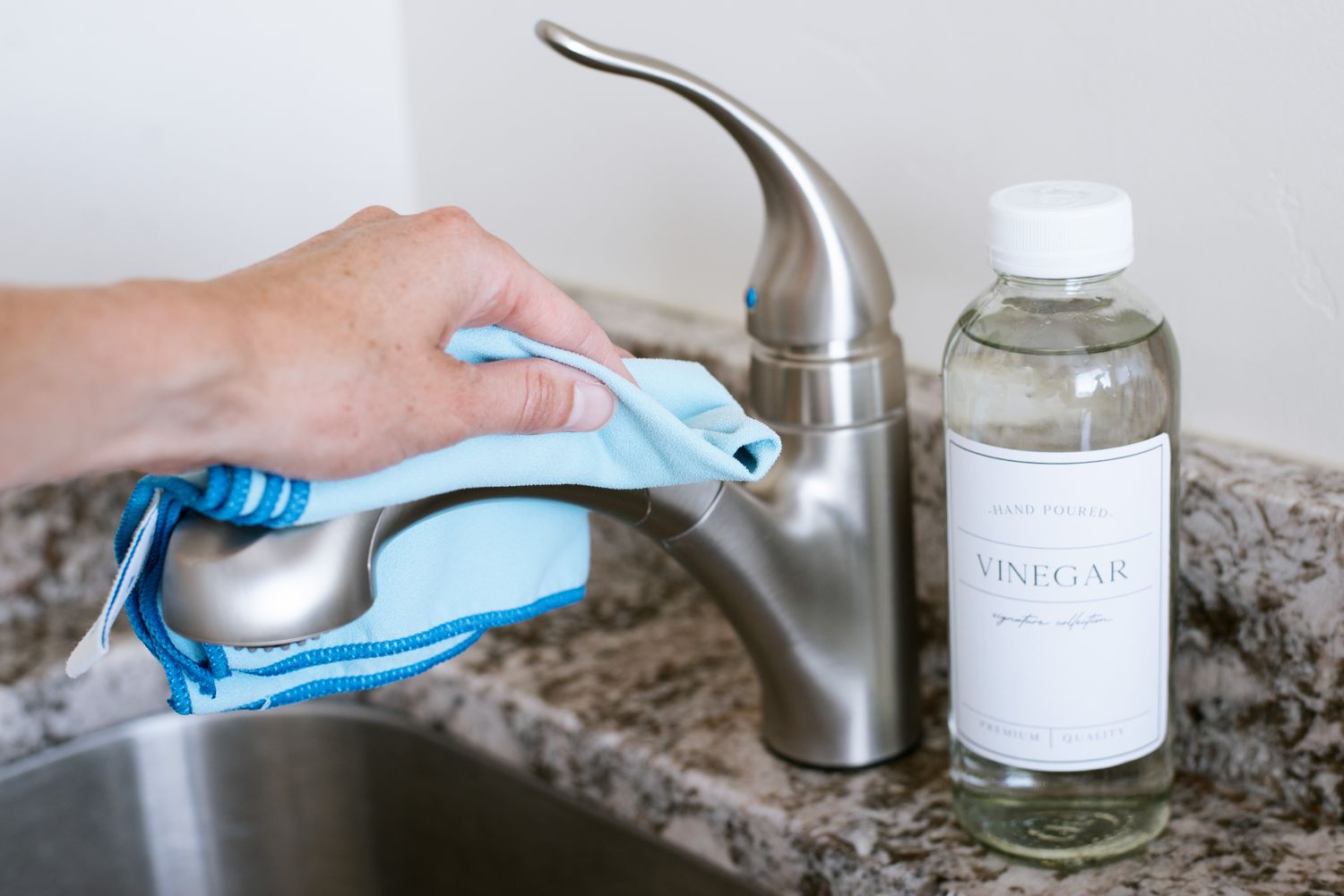 How To Clean A Sink Faucet