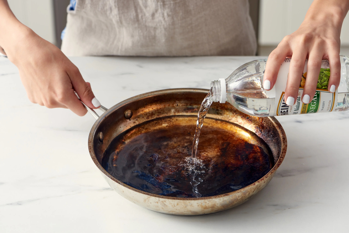 How To Clean Stainless Steel Pans With Vinegar