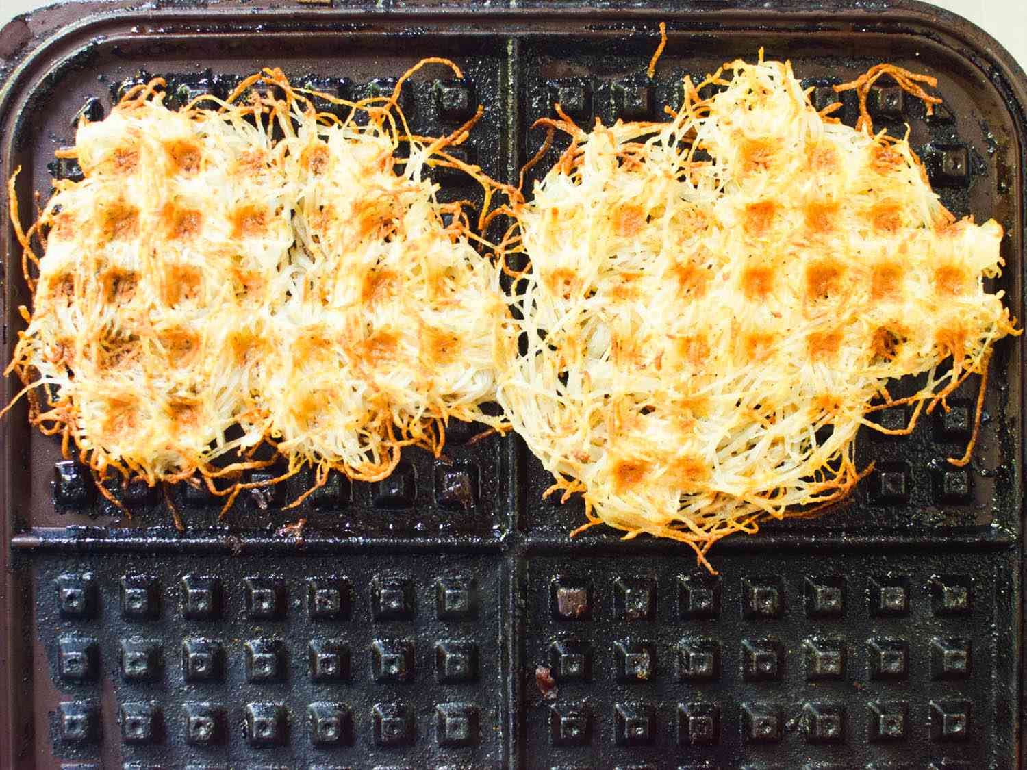How To Cook A Potato In A Waffle Iron