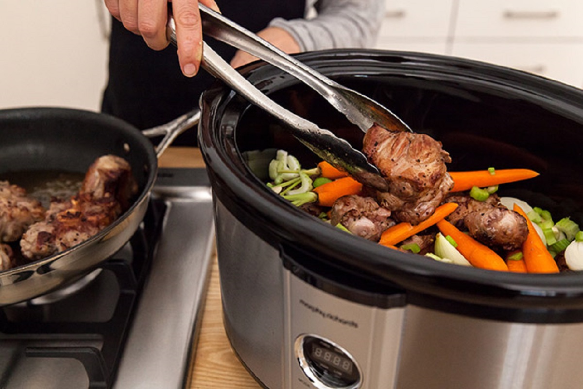 How To Cook Oxtail In A Slow Cooker