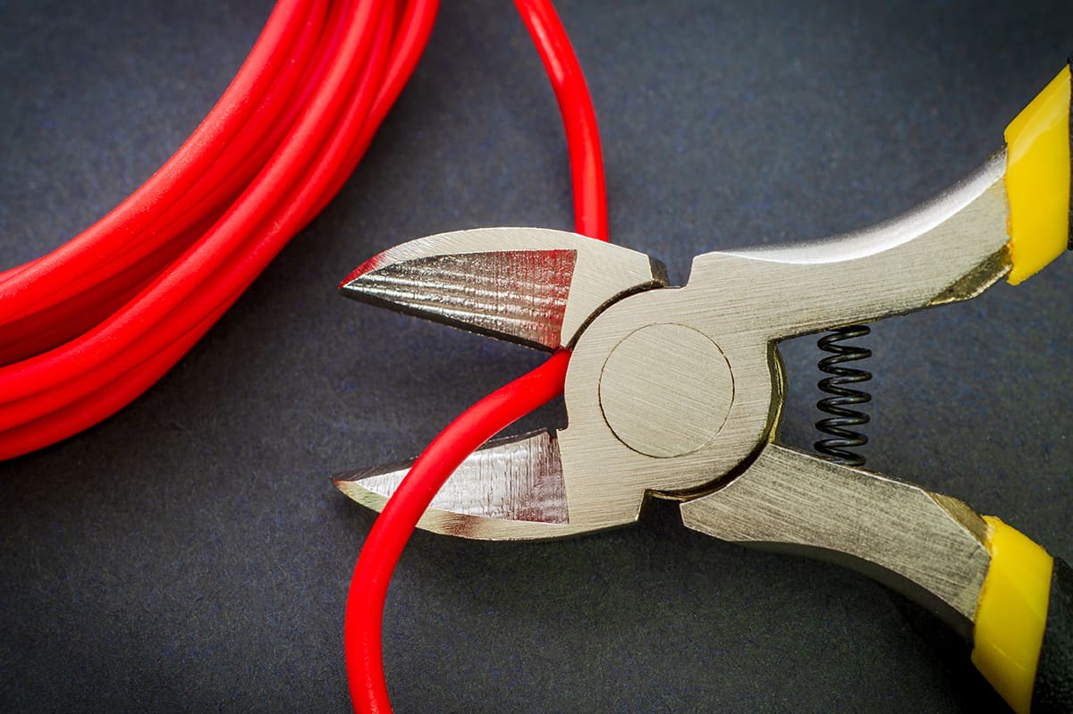 How To Cut An Electrical Cord