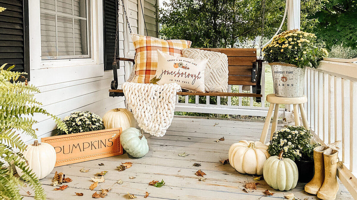 How To Decorate Tastefully For Fall: For A Sophisticated Touch