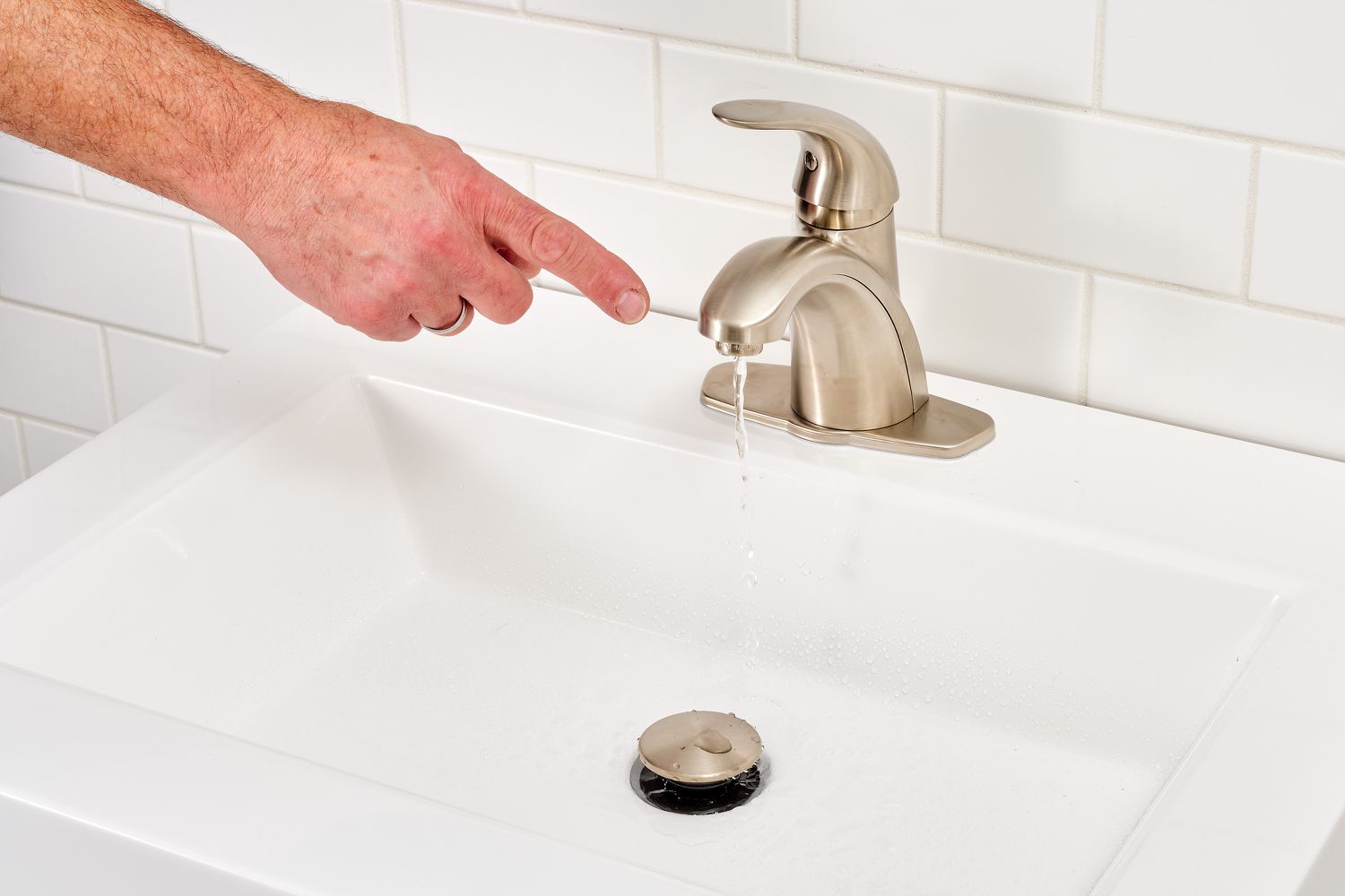 How To Fix A Leaky Single Handle Faucet