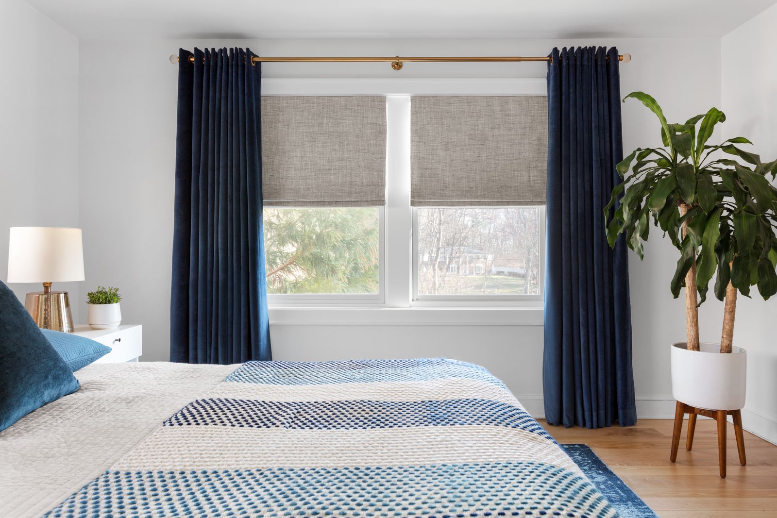 How To Hang Curtains Over Blinds And Shades