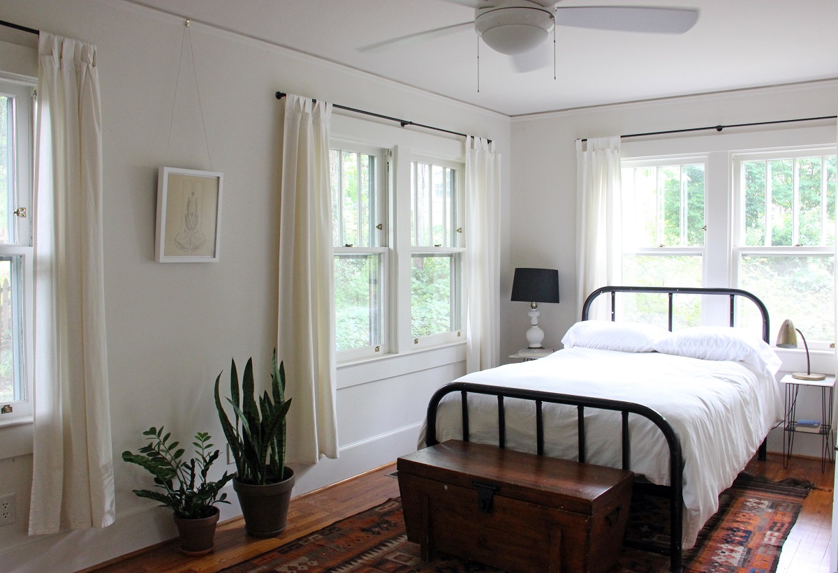 How To Hang Curtains Without Drilling: 5 Solutions For Renters