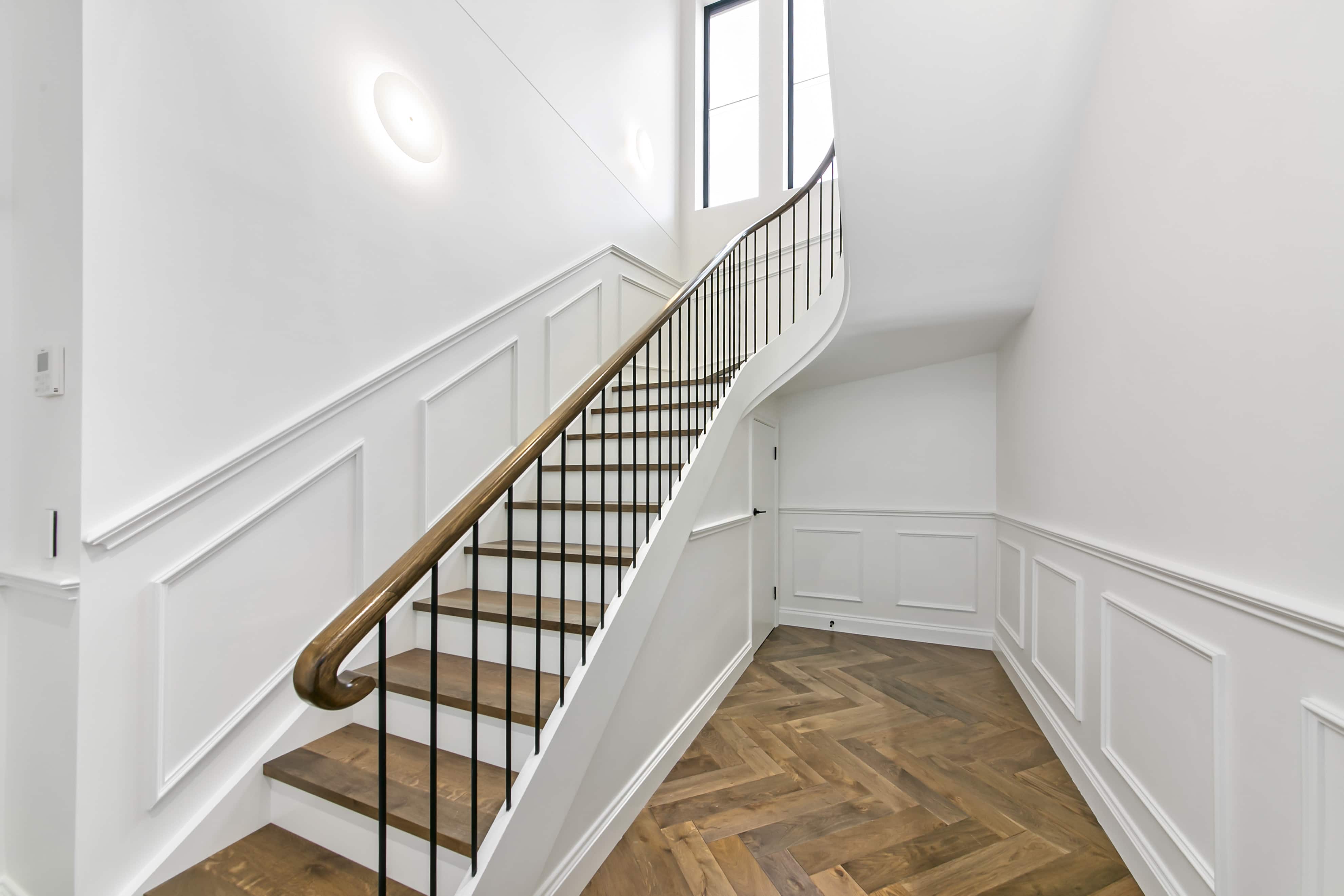 How To Install Wainscoting Step-by-Step