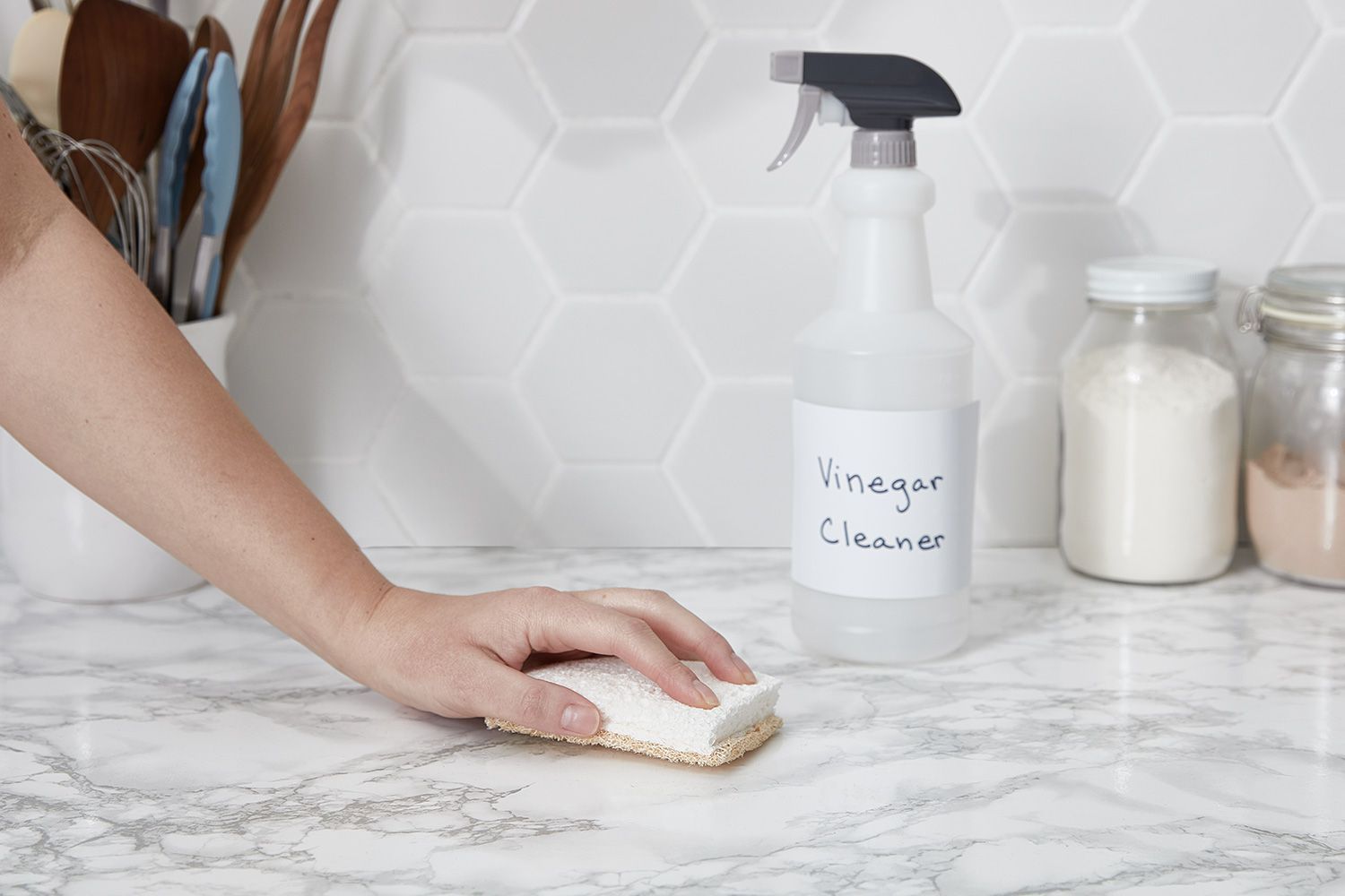 How To Make A Vinegar Cleaning Solution For Your Home