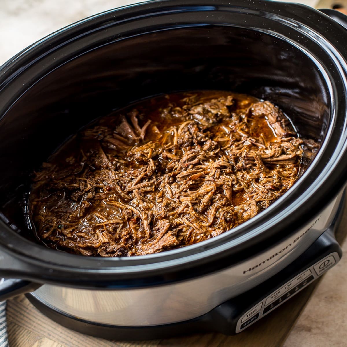 How To Make Barbacoa In A Slow Cooker