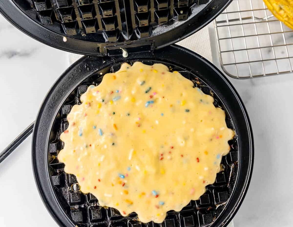 How To Make Cake On A Waffle Iron