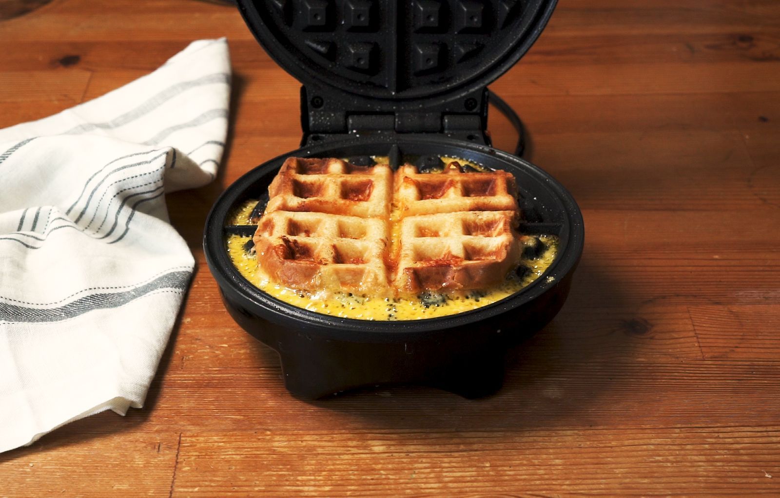 How To Make Grilled Cheese In A Waffle Iron