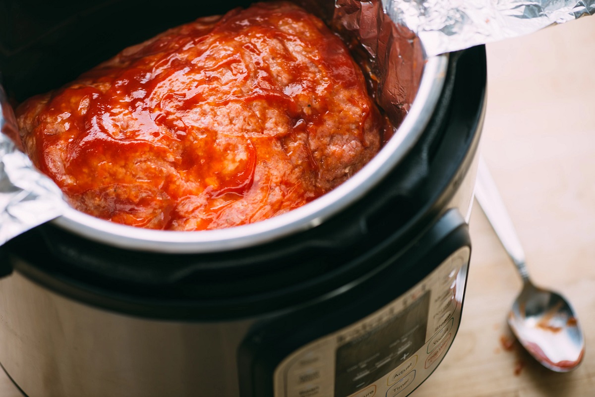 How To Make Meatloaf In A Slow Cooker